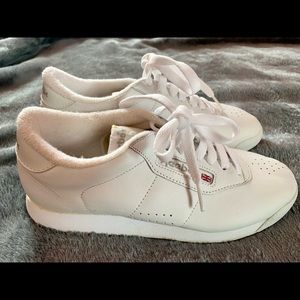NWOT Reebok Princess Women's Classic Shoes